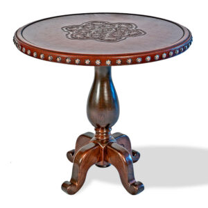 Magnum Table